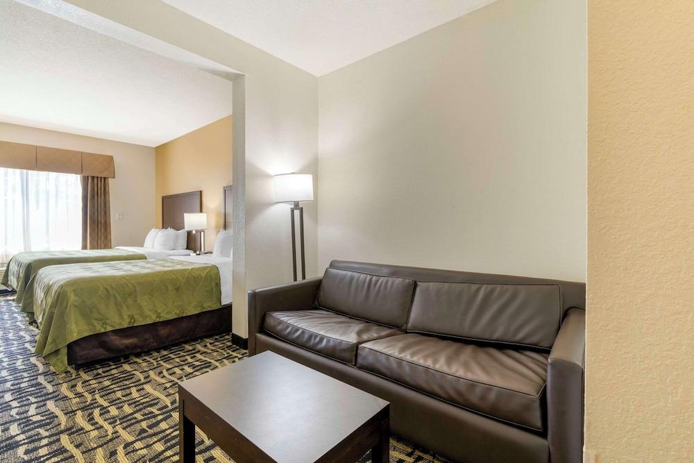 Spark by Hilton La Grange photo 22