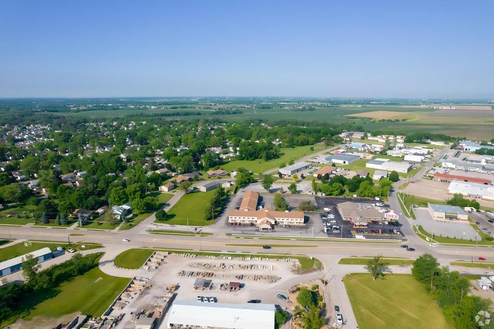 I-80 Inn & Suites photo 9