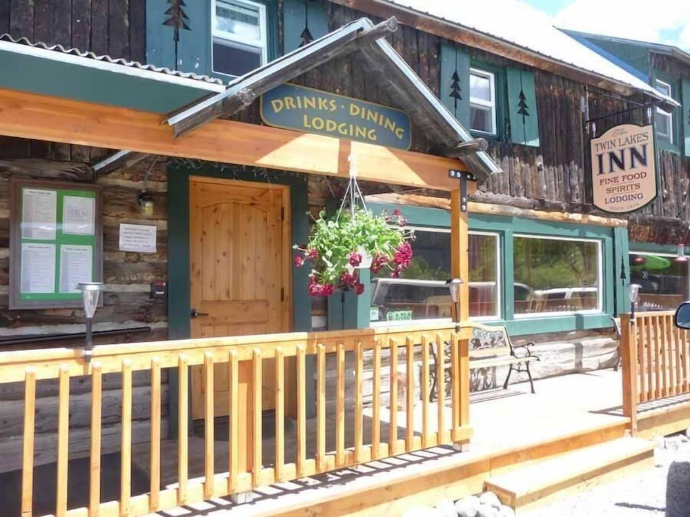 The Twin Lakes Inn photo 14