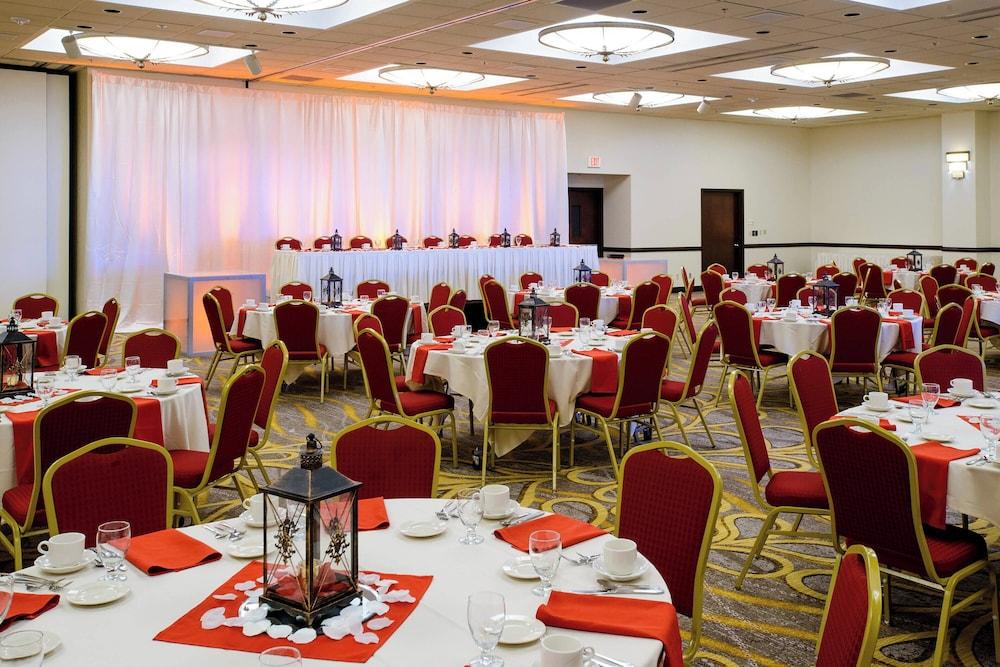 Marriott Rochester Mayo Clinic photo 42