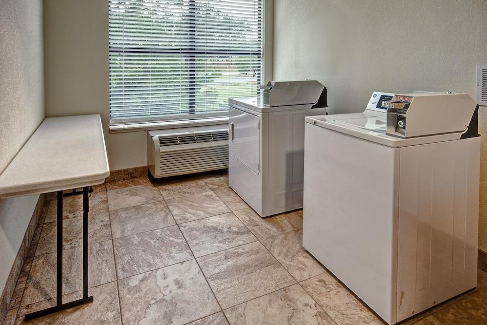 Holiday Inn Rocky Mount - US 64 by IHG photo 4