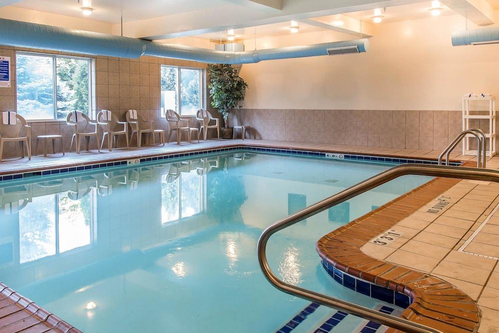 Comfort Suites Wixom - Novi photo 32