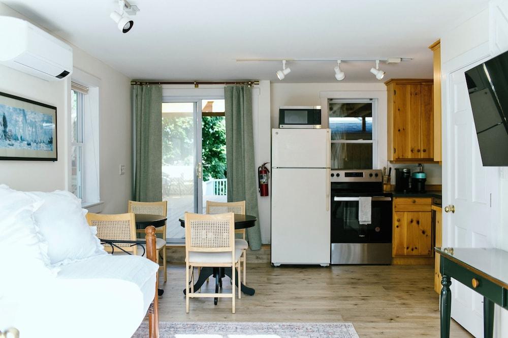 Greenleaf Inn photo 9