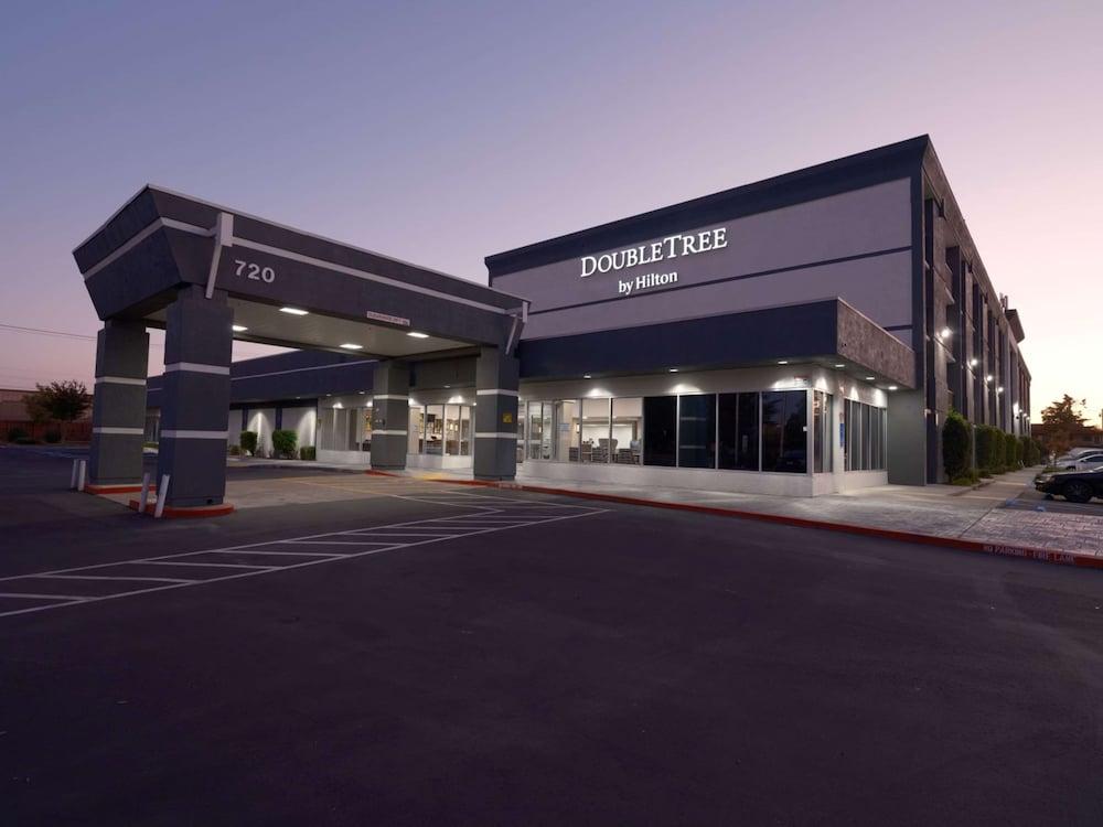 DoubleTree by Hilton Livermore, CA photo 1