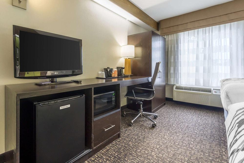 Sleep Inn - SeaTac Airport photo 18