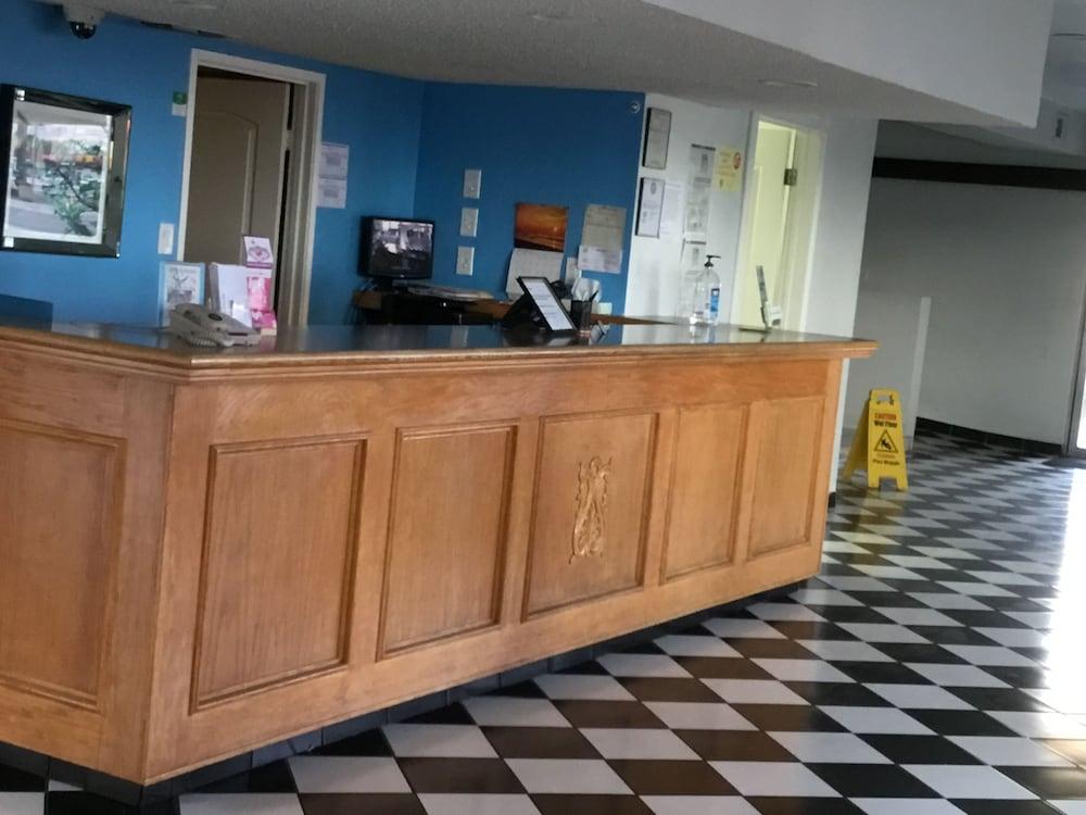 Aviation Inn photo 15