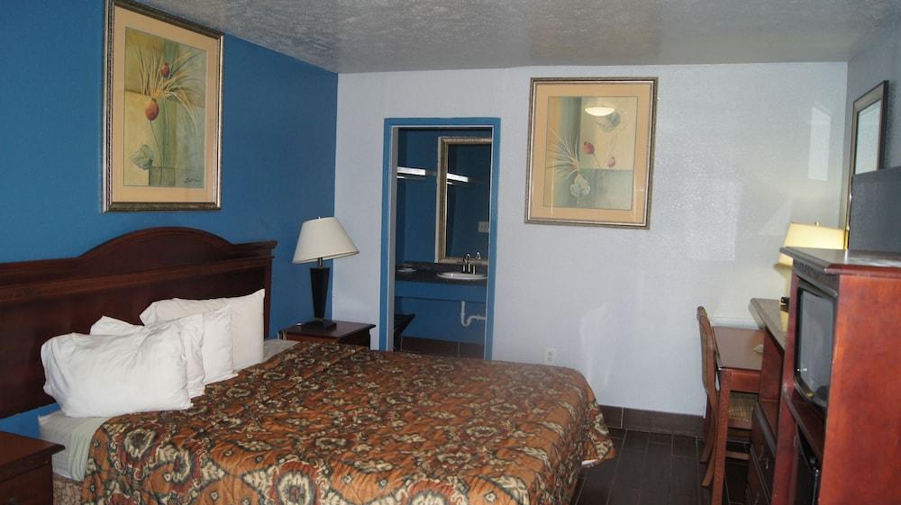 Stone Inn Motel photo 14