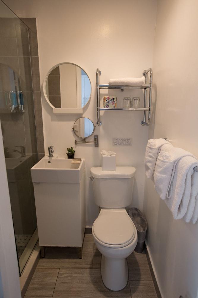 Odyssey of South Beach Apart Hotel photo 40