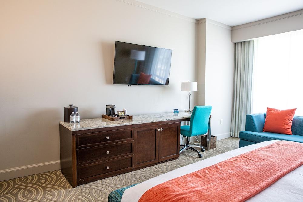 River Spirit Casino Resort photo 58