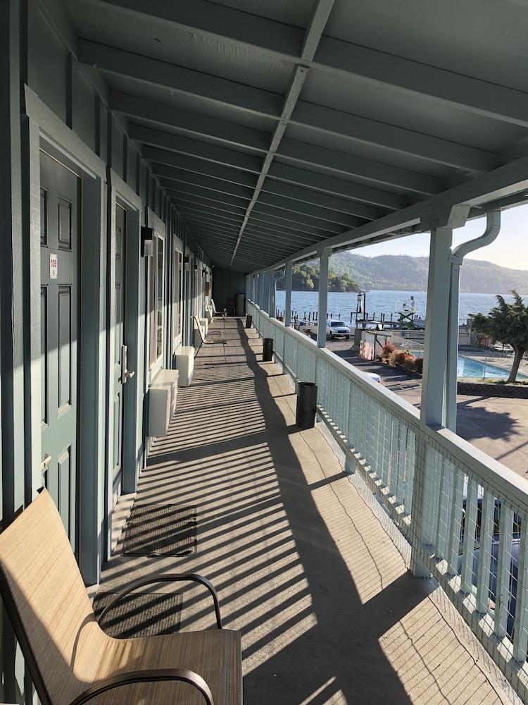 Lamplighter Motel photo 4