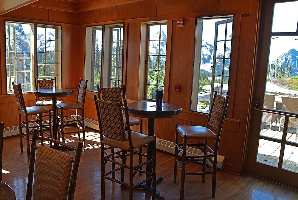 Paradise Inn photo 40