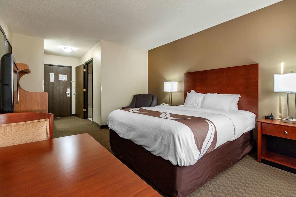 Quality Inn Hays I-70 photo 6