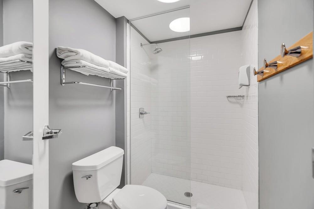 The Quisby Hotel photo 98