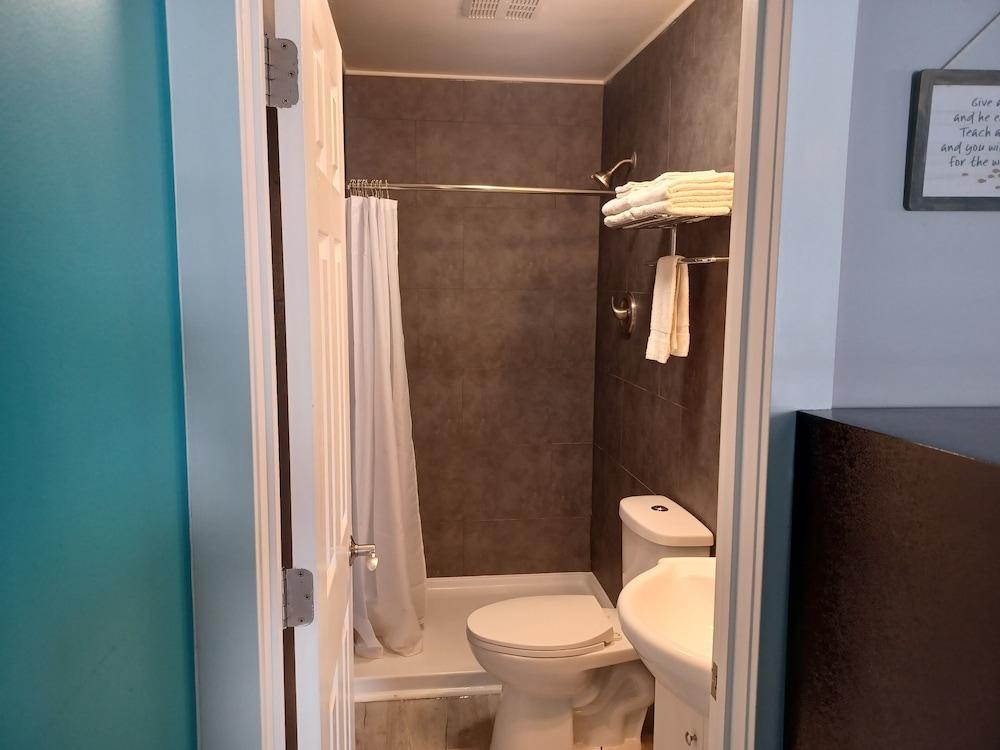 Alexanders Landing photo 98