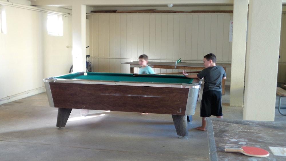Golden Rail Motel photo 30