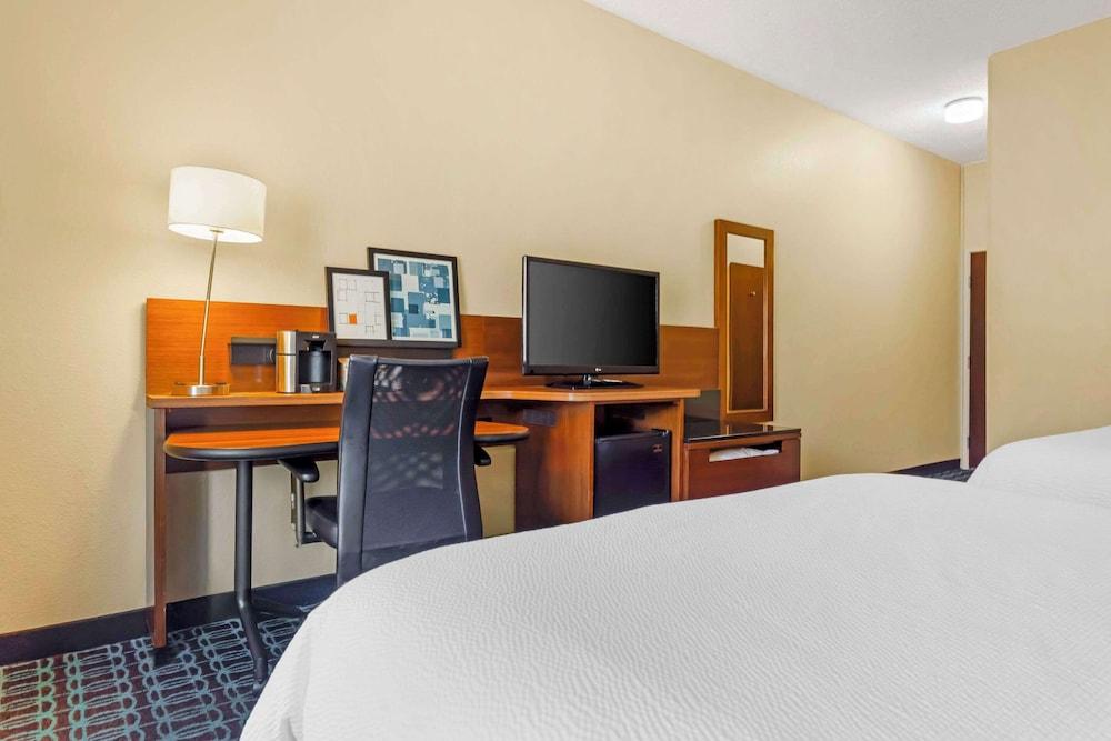 Comfort Inn & Suites Green Bay Stadium Area photo 8