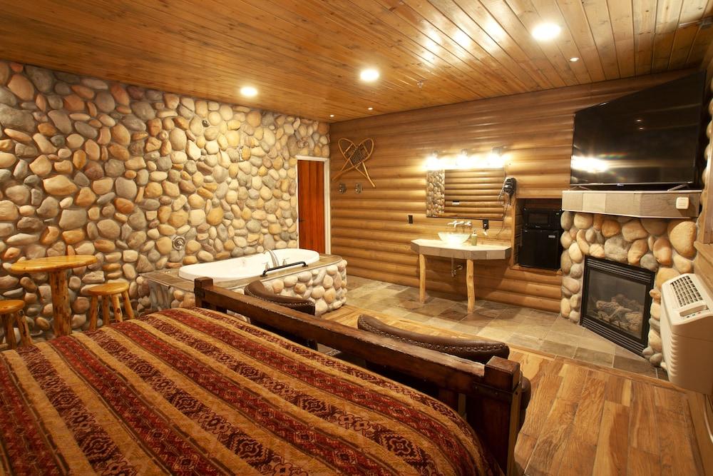 Destinations Inn photo 32
