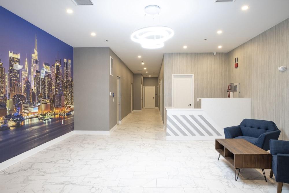 Peachtree Suites photo 17