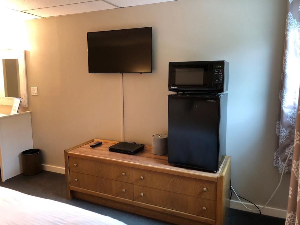 Clear River Inn photo 47