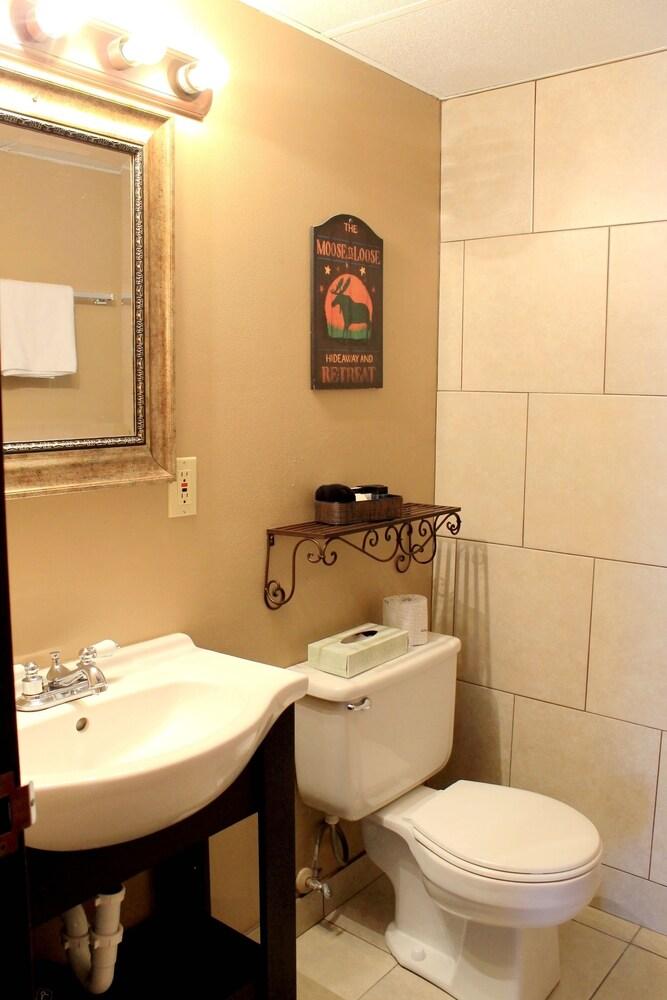 Moose Creek Inn photo 40