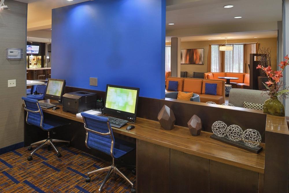 Courtyard Suwanee by Marriott photo 23