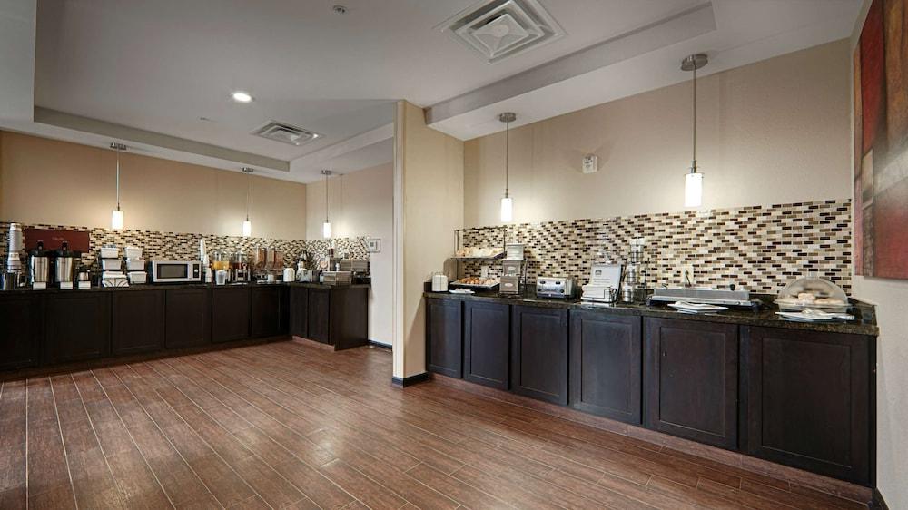 Best Western Plus Cushing Inn & Suites photo 19