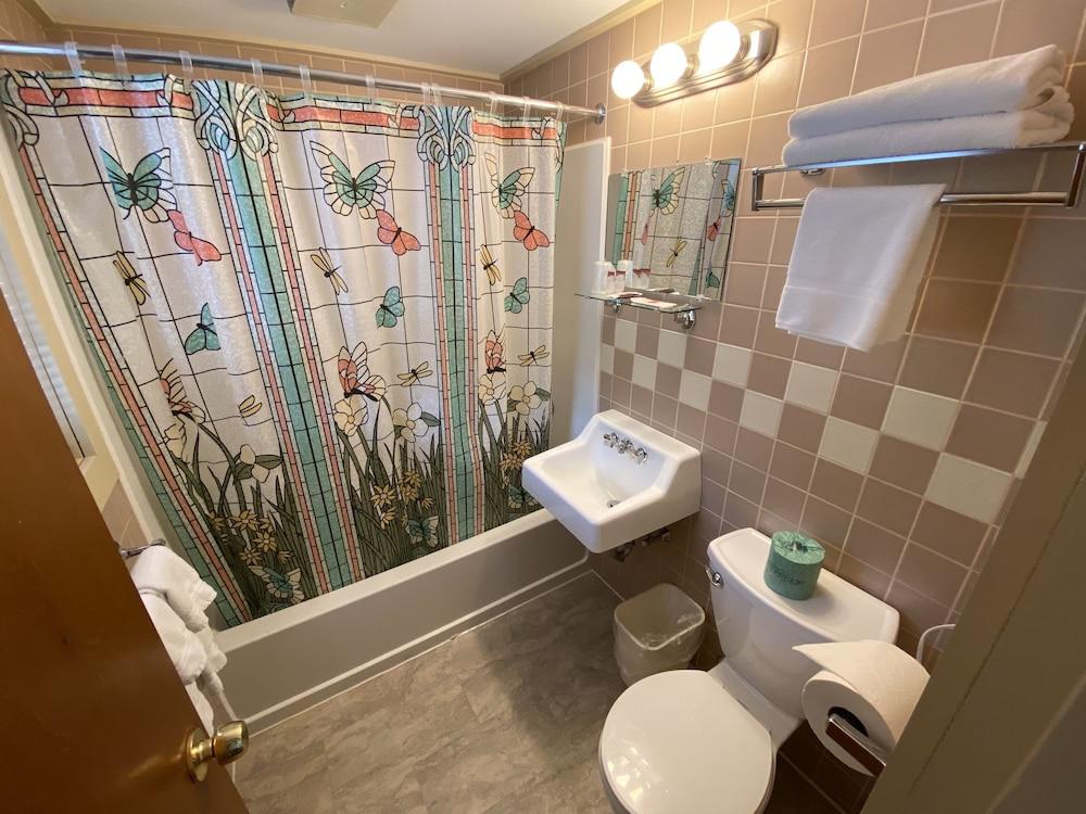 School House Inn photo 15