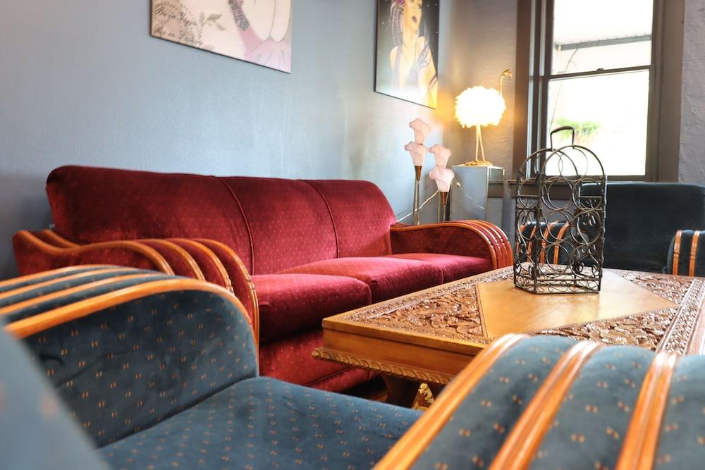 The Roanoke Hotel photo 29