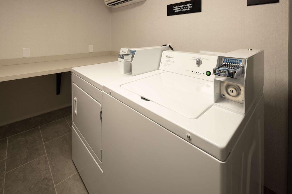 Hampton Inn Asheville-Tunnel Rd. photo 26
