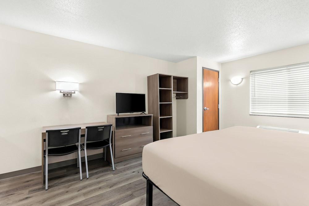 Welcome Suites photo 15