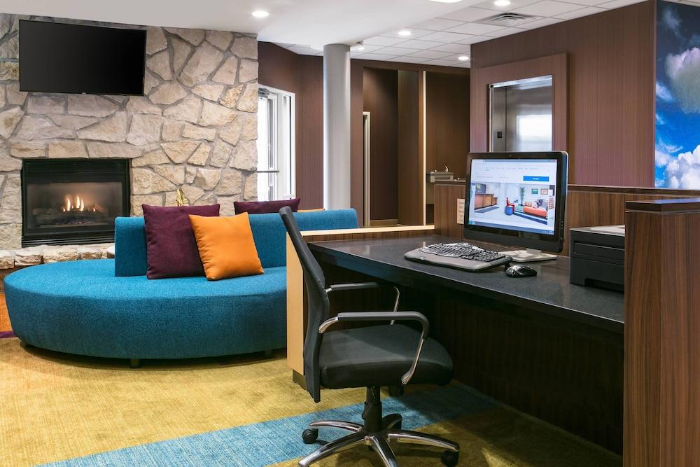 Fairfield Inn by Marriott Manhattan photo 16