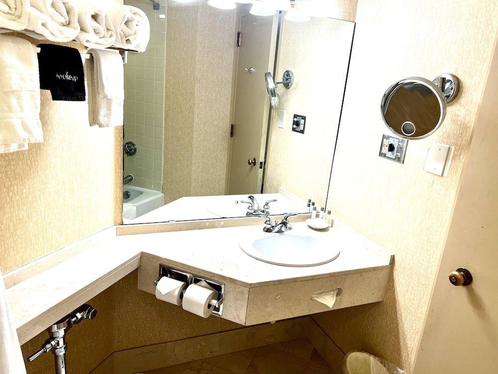Hotel Mead Resorts & Conventions Center photo 79