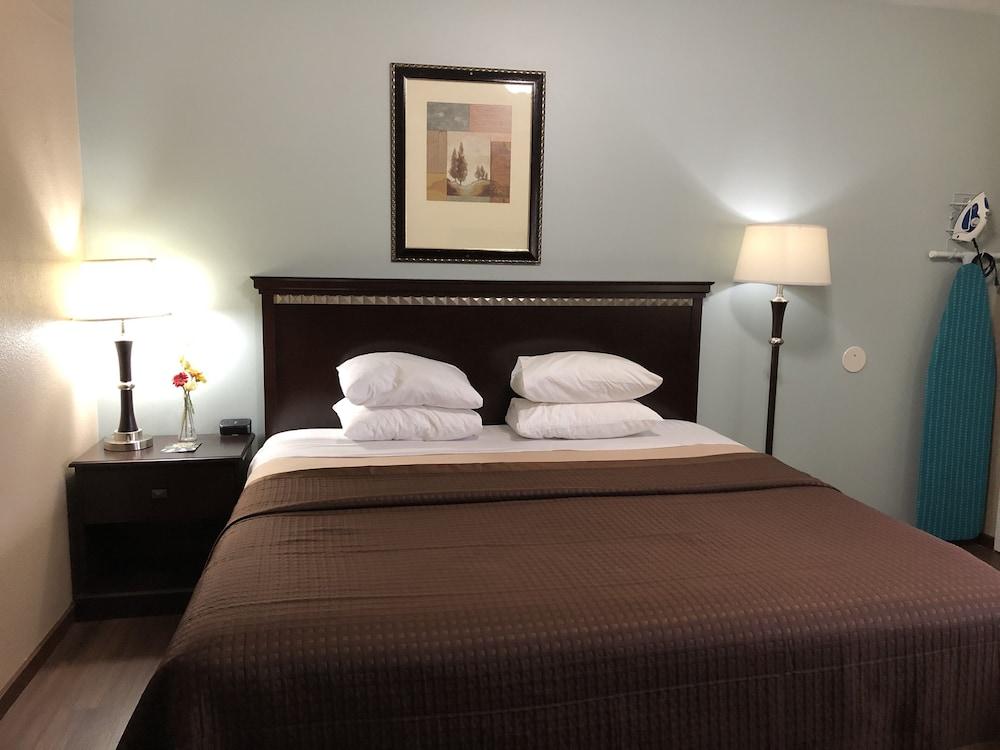 Valueinn Motel photo 11