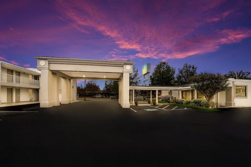 SureStay Hotel by Best Western Columbus Downtown photo 28