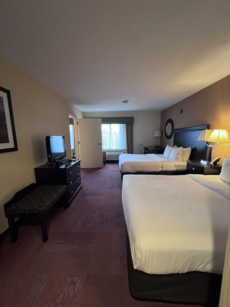 Spark by Hilton Woburn Boston photo 17