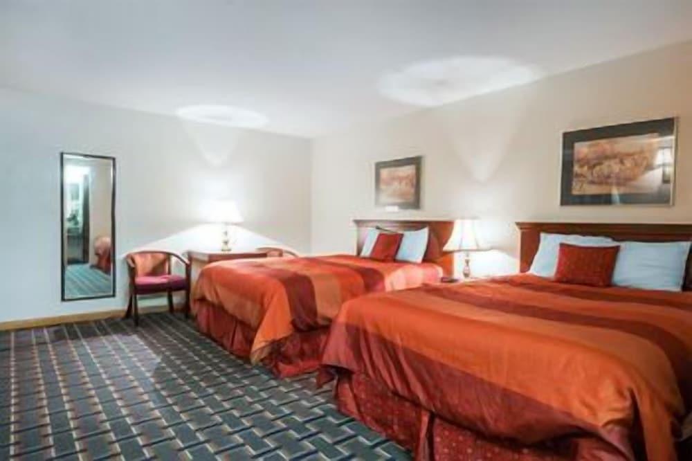 Villa Inn photo 11