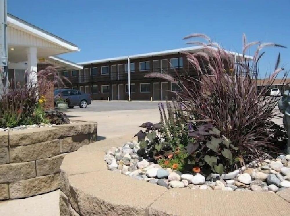 Travelers Lodge Motel Marshall photo 5