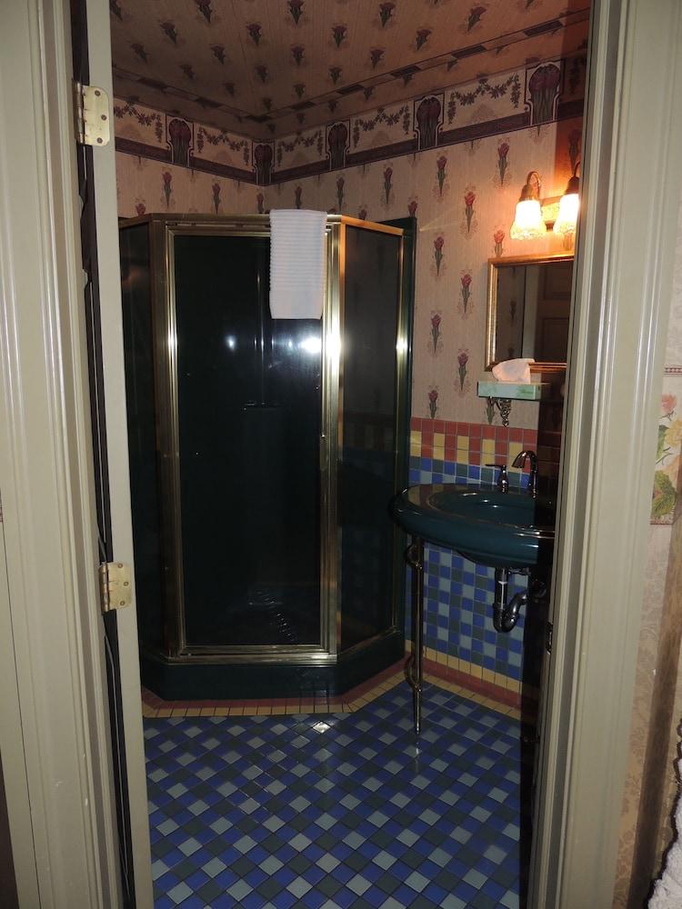 Historic Farnsworth House Inn photo 23