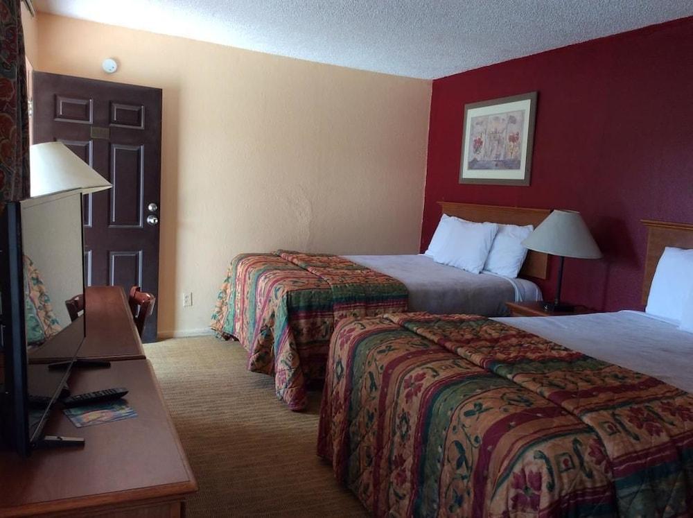El Rancho Motel photo 3