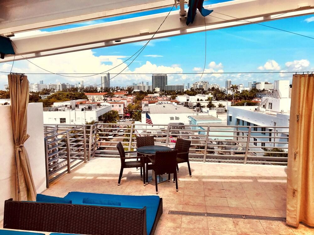 De Soleil Hotel on Ocean Drive photo 22