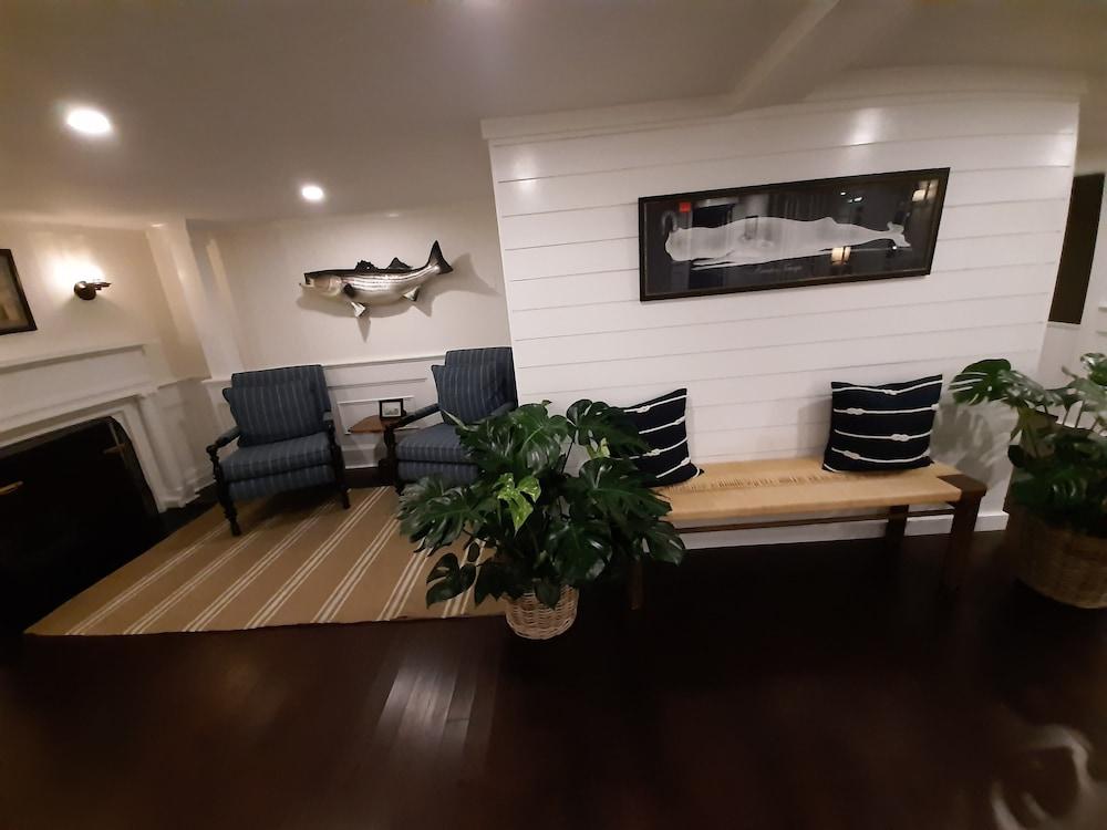 The Harborside Inn photo 25