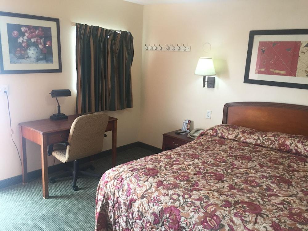 Rivers Inn Fort Madison photo 13