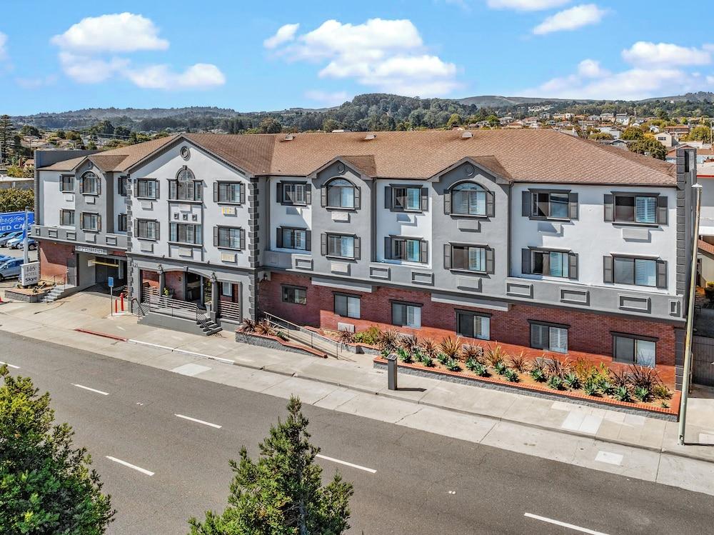 Hotel Skye SFO photo 29