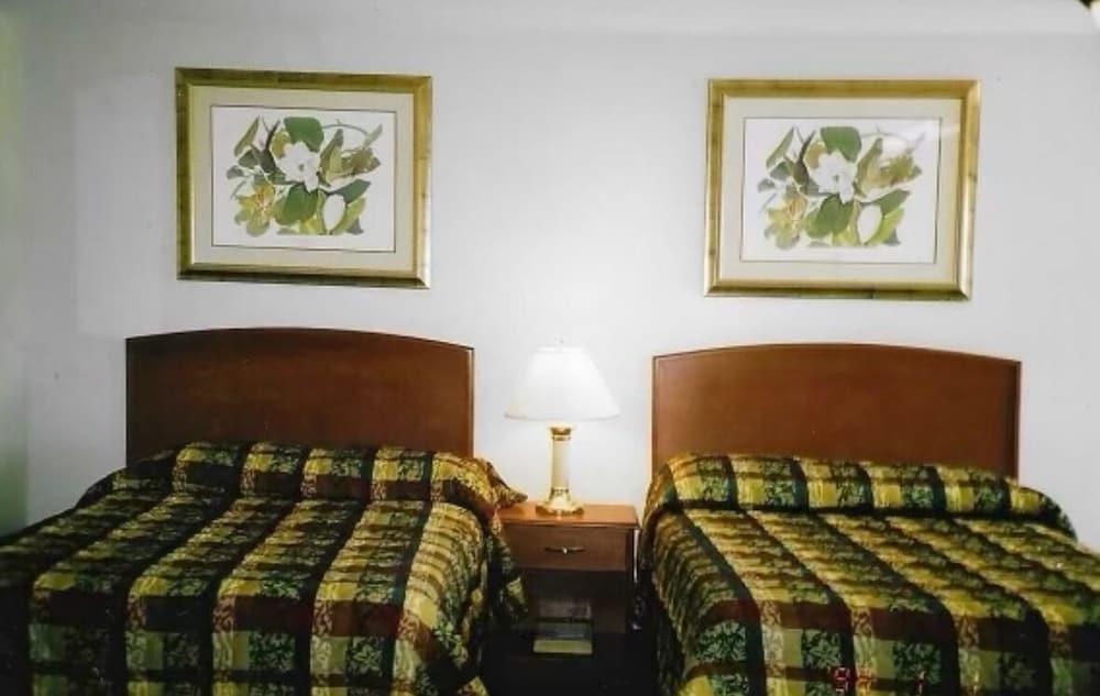 Glenrose Motel photo 4