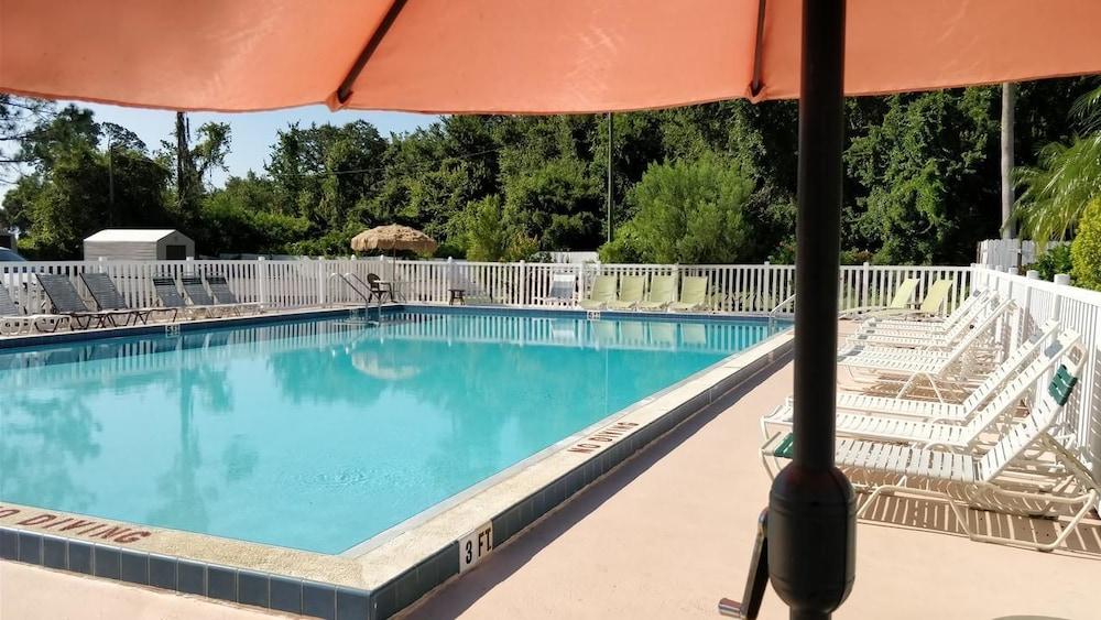 Sun Inn & Suites photo 5