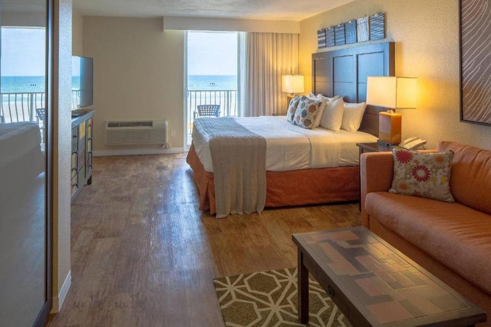 Casa Del Mar Beach Resort photo 25