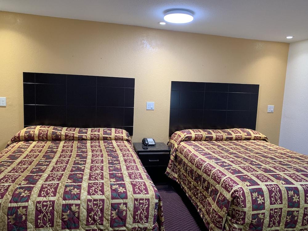 Seaview Inn photo 13