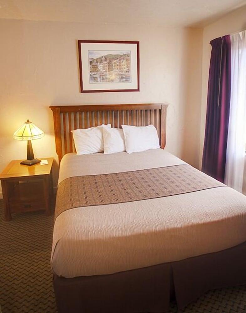Capitola Venetian Hotel photo 3