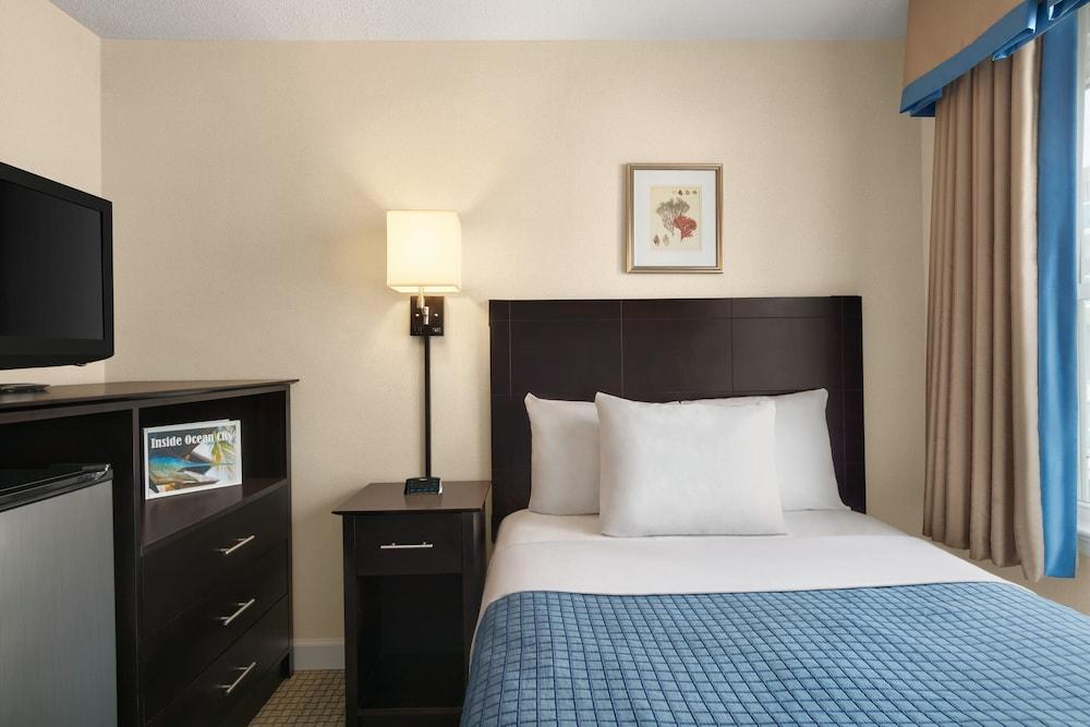 Harrison Hall Hotel photo 51