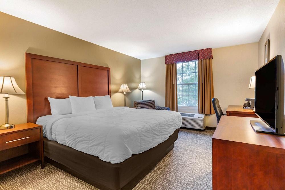 Comfort Inn Foxboro – Mansfield photo 14
